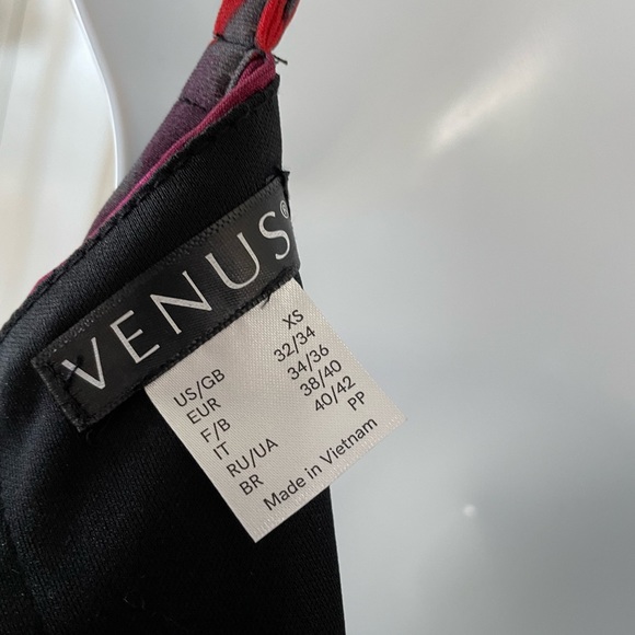 Top - Picture 4 of 5